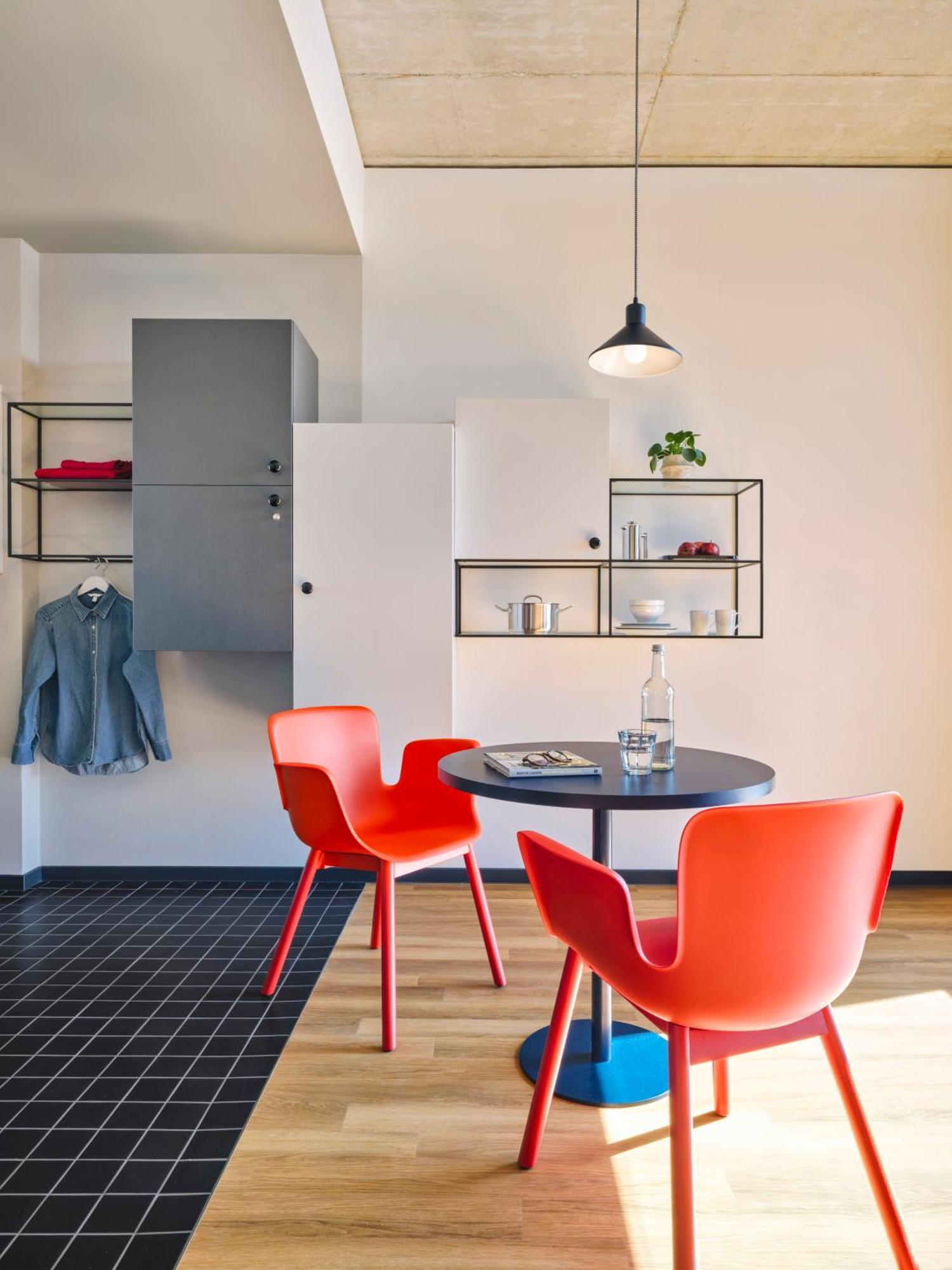 Stayery Guetersloh Hauptbahnhof Bagian luar foto
