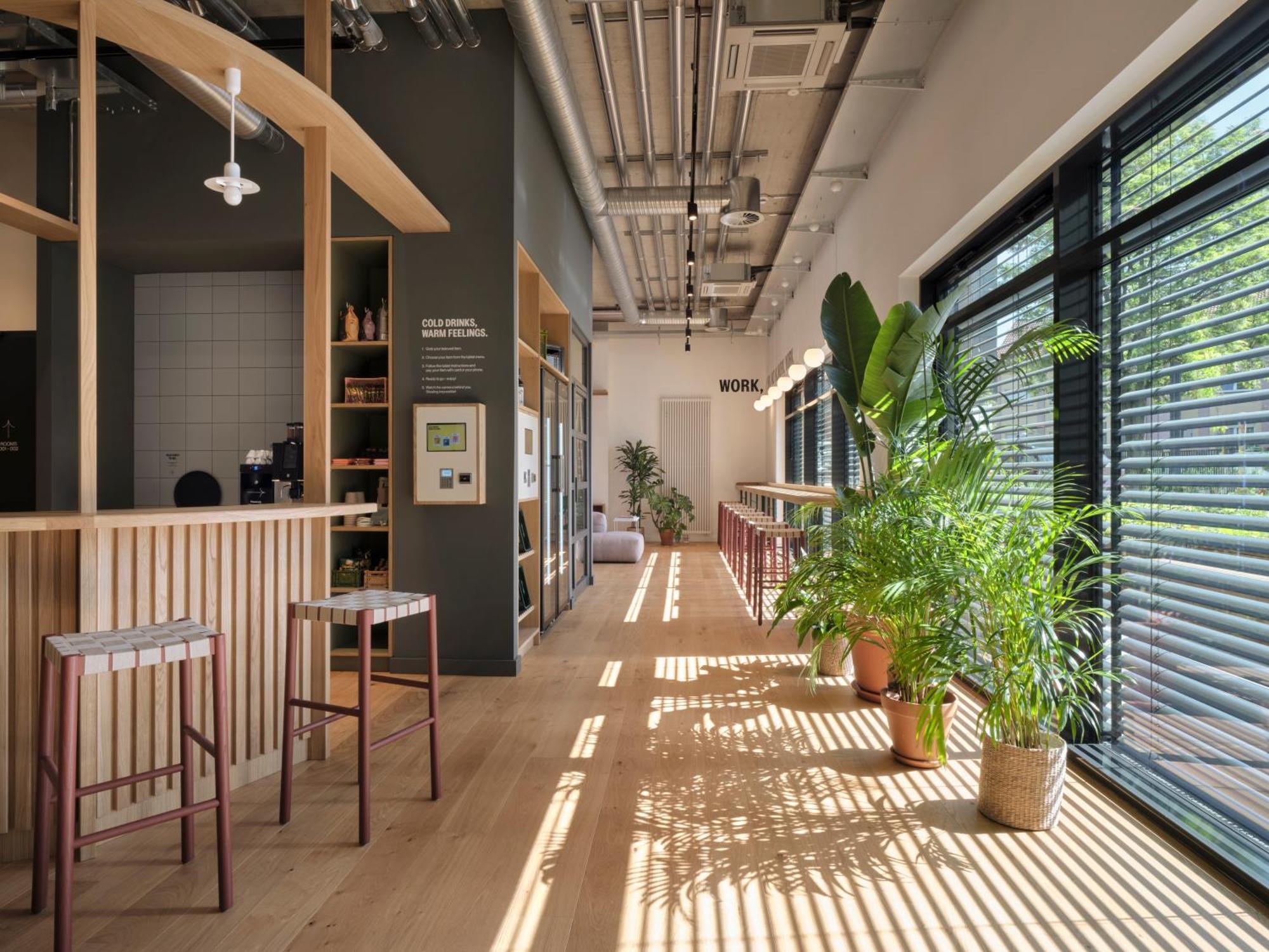 Stayery Guetersloh Hauptbahnhof Bagian luar foto