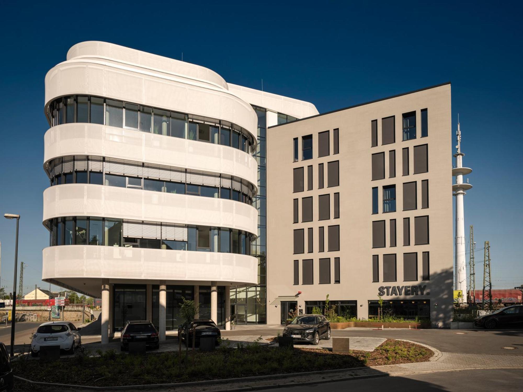 Stayery Guetersloh Hauptbahnhof Bagian luar foto